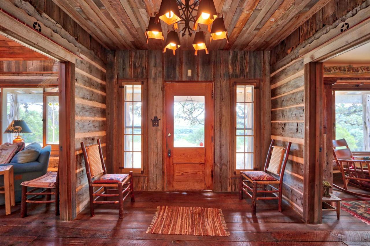 Log Cabin At Old Glory Ranch Wimberley Exterior photo